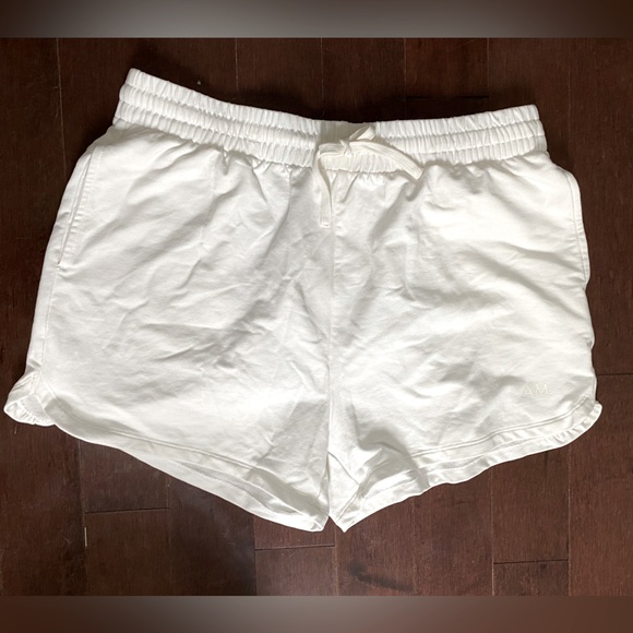 AM. x petit lem cotton shorts, white - Picture 7 of 14